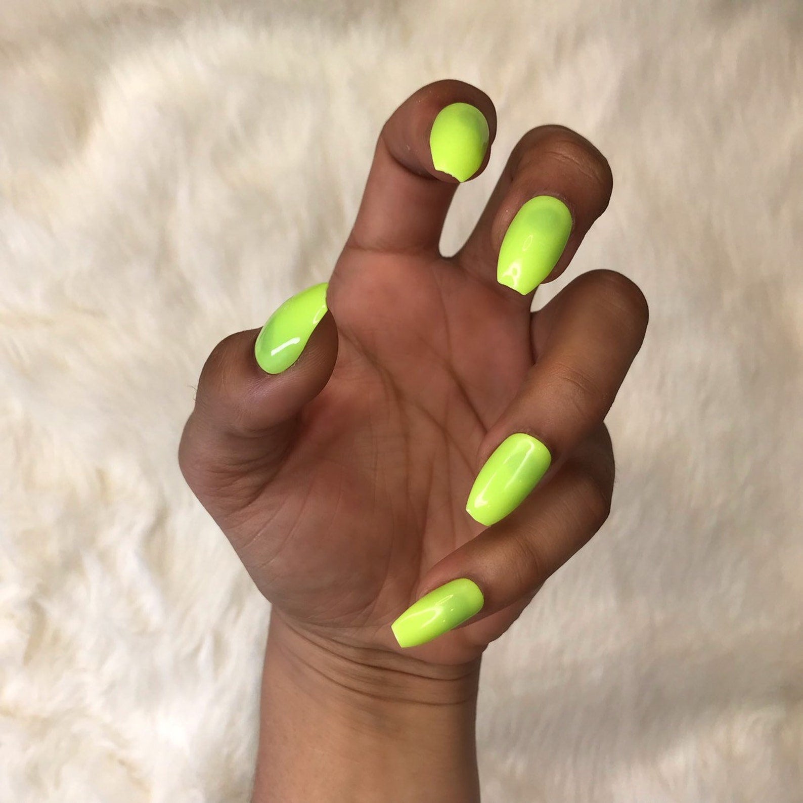 Glow-in-the-Dark Coffin Neon Yellow Nails – Press-On Acrylic Nails for Parties, Raves & Bold Style